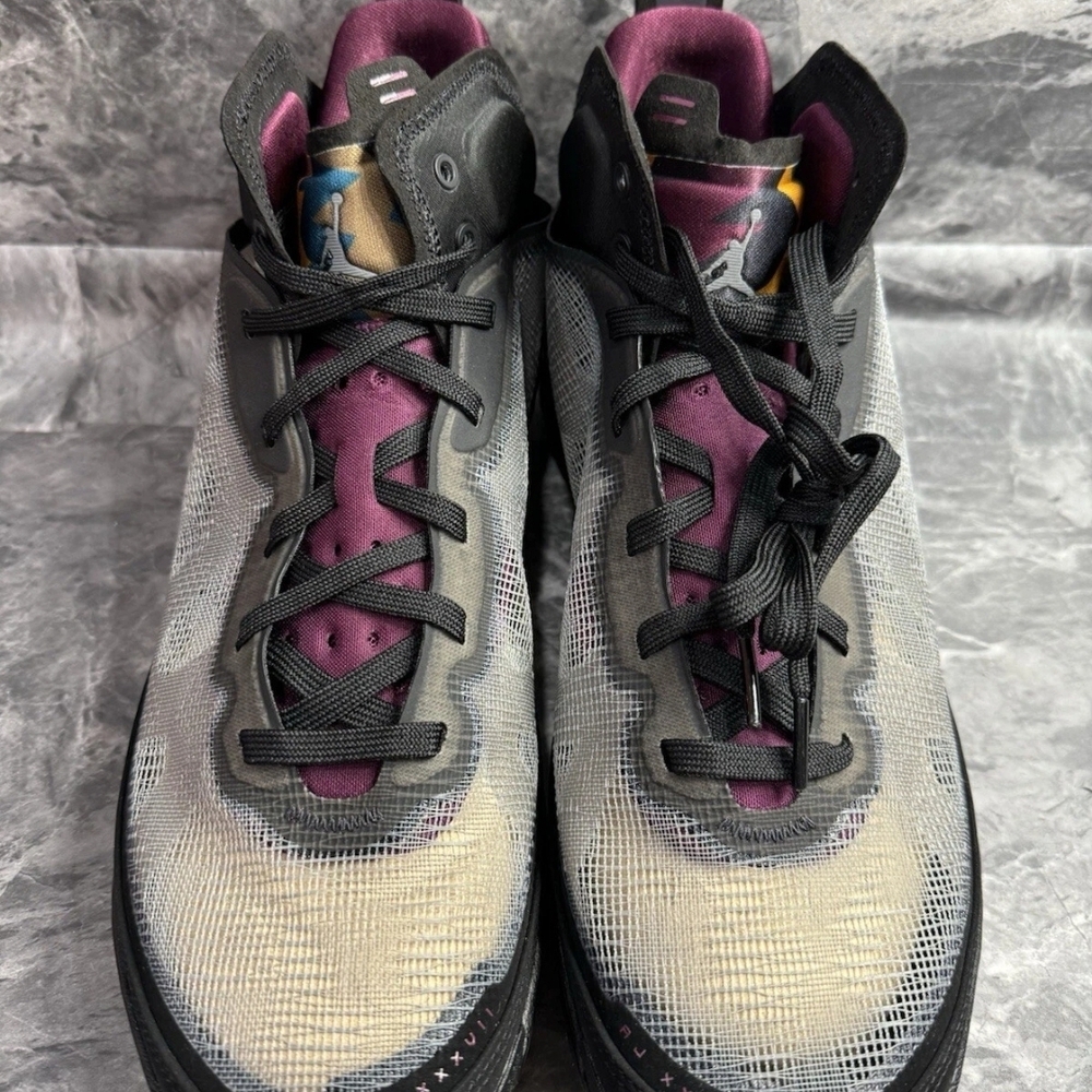 Stylish Men's Purple and Black Sneakers